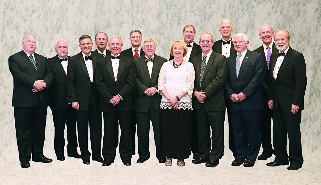 Past laureates: Dennis Phillips, Jim Powell, Roy L. Harmon, Jr., Bill Greene, Kent Bewley, Jim Rogers, Dr. Jerry Miller, Lois Clarke, Mitch Walters, Jim Street, Ken Maness, Louis Gump, Steve Smith and Dan Mahoney. Photos by Tara Hodges, Sweetsnaps Photopgraphy.