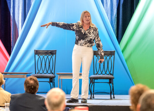 Major economic conference highlights region